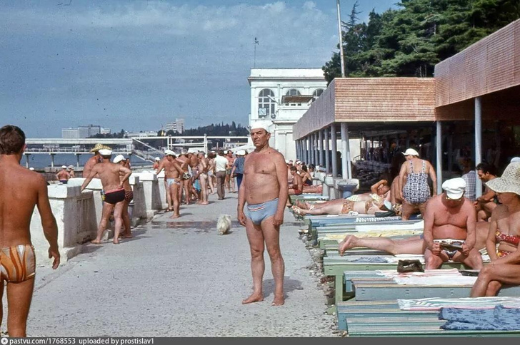10 фото Сочи, которые показывают, каким был летний отдых в СССР