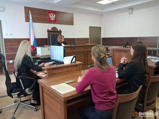 Суд разрешил фотосъемку в зале суда, за исключением стороны истца, которая выступала против | Источник: Анна Мотовилова / «Фонтанка.ру»