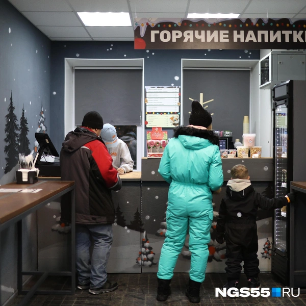 Подкрепиться — это важно | Источник: Евгений Софийчук / NGS55.RU