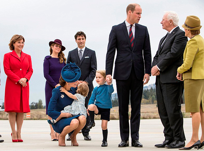 Принц Джордж, принцесса Шарлотта и Кейт Миддлтон стали звездами канадского тура