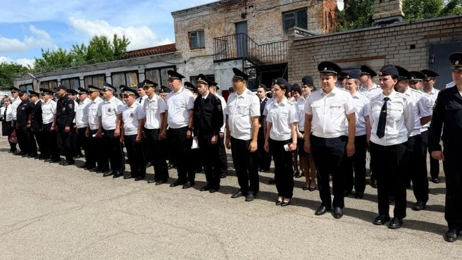 В Бугульме отметили День образования российской полиции | chelny1.ru