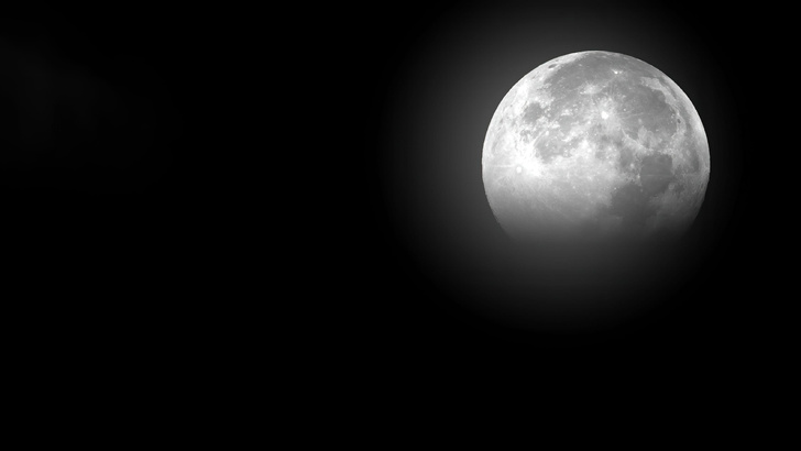 Осетровое суперлуние 12 августа и поток Персеиды: какие испытания нам готовит Большая Луна?