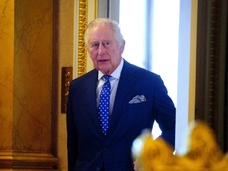 «Какой Гарри?»: король Карл III всерьез стал забывать скандального сына