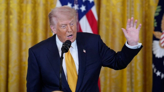 Конгрессмен Jamie Raskin попросил провести Трампу когнитивный тест, чтобы исключить деменцию. | Источник: MEGA