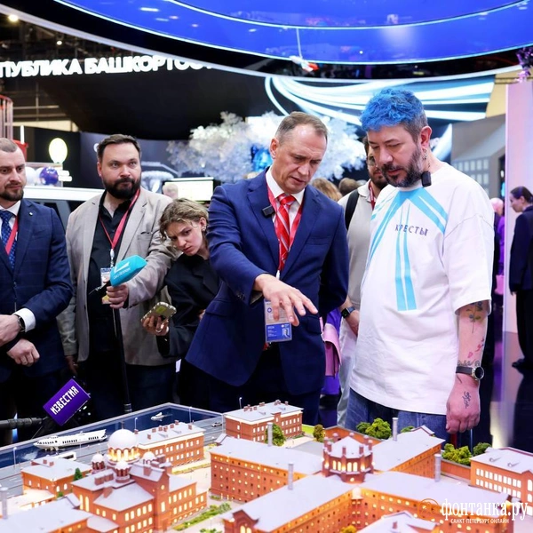 Показ проекта «Крестов» на ПМЭФ с дизайнером Артемием Лебедевым | Источник: Дарья Драй / FONTANKA.RU