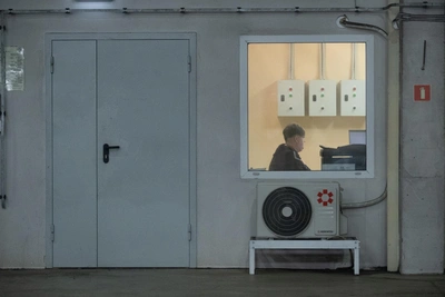 Женщина потеряла пальцы на производстве в Воронежской области