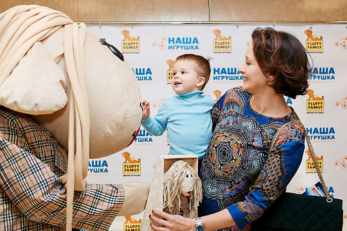 Мария Киселева с успехом показала премьеру новогоднего шоу на воде