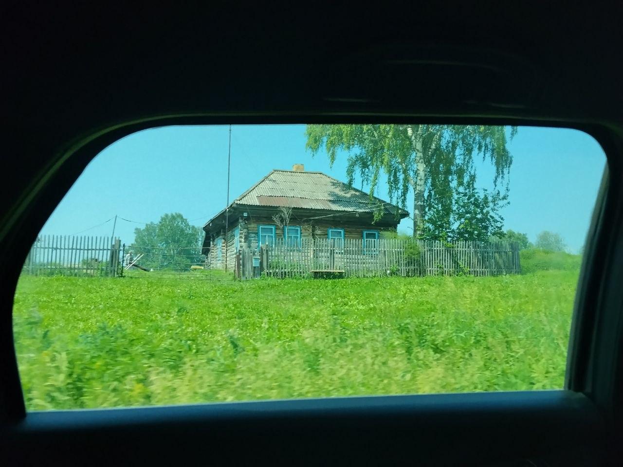 «Все поперемирали»: репортаж из глухих сибирских деревень, бесследно заросших лесом
