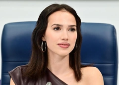 Тарасова о провале шоу Загитовой: «На такое дорогостоящее мероприятие билеты раздавали бесплатно»