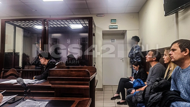 В зал чуда пришли потерпевшие и слушатели | Источник: Елена Денисова / NGS42.RU