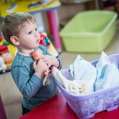 4 причины, почему ребенок игнорирует маму