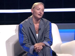 Оксана Домнина вспомнила страшное: «Я его руку трогаю, пальцев нет — они просто высохли»