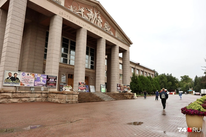 Вход в «Багиру» старожилы, наверное, найдут с закрытыми глазами | Источник: Михаил Шилкин
