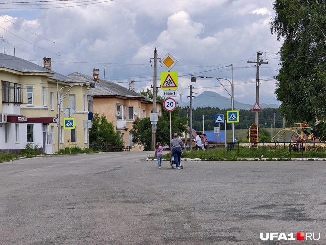 Виды недалеко от вокзала города Белорецка | Источник: Булат Салихов / UFA1.RU