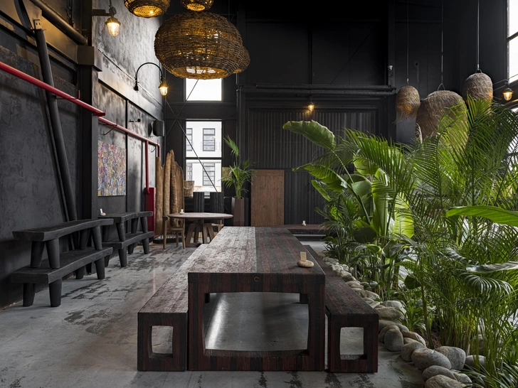 Синергия бельгийского дизайна и индонезийских ресурсов в самом сердце России