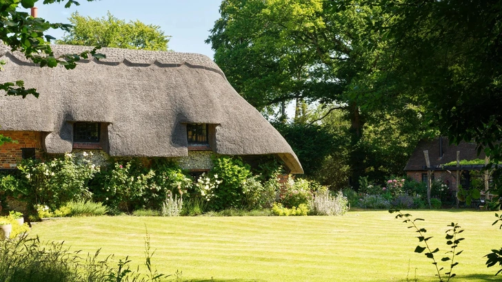 Сиенна Миллер выставила свой дом на продажу за 2,61 миллиона долларов | Источник: Саймон Аптон