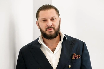 «Разбор Бартона»: психологическая лекция в формате открытого микрофона в Москве