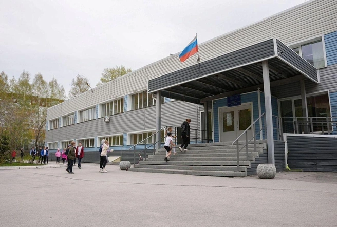 В школах отопление обычно появляется уже в сентябре | Источник: пресс-служба СГК