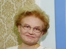 Елена Малышева – худеющим пенсионерам: «В блокадном Ленинграде полных не было»
