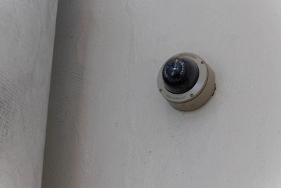 Замдиректора школы в Новосибирске наказали за камеры в туалете