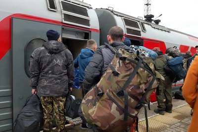 Освобождены трое кузбасских военных из плена