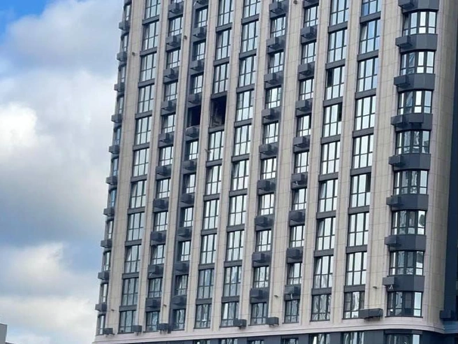 У квартиры взрывной волной выбило окно | Источник: «Чат ЖК „Левобережье“» / Telegram.org