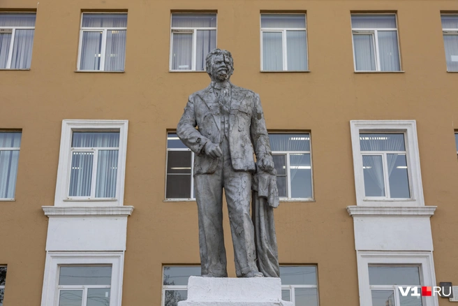Чиновники администрации Волгограда не видят в памятнике историко-культурной ценности | Источник: Константин Завриков / V1.RU