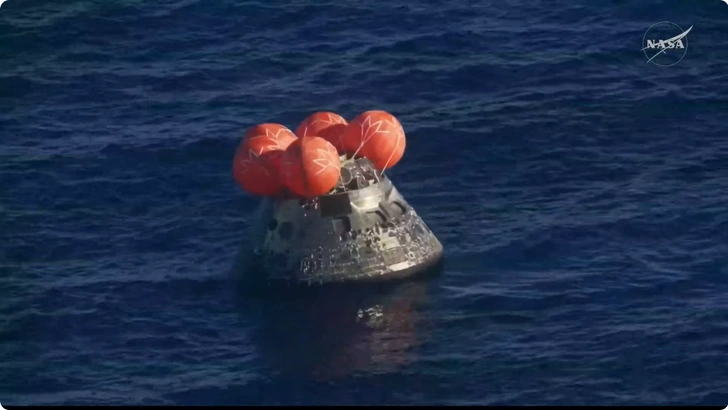 10 дней, которые впечатлили мир: корабль «Орион» с астронавтами миссии «Артемида-2» благополучно вернулся на Землю (видео)