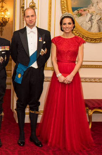 15 примеров, когда королевские особы надевали одно и то же вечернее платье несколько раз