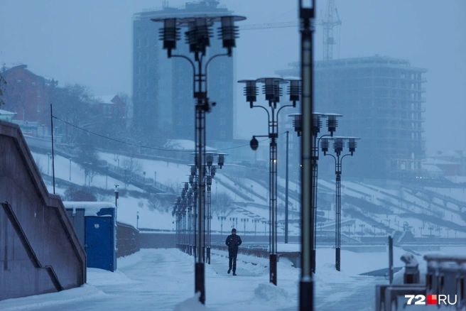 Празднование Нового года не повод отменять утреннюю пробежку  | Источник: Ирина Шарова / 72.RU