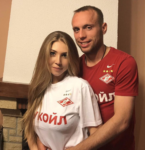 Дарья и Денис Глушаковы