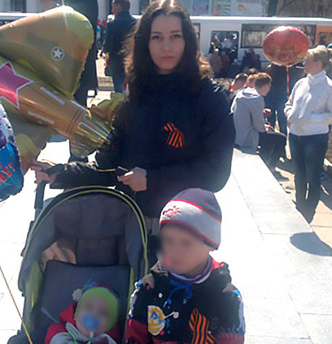 Мать брошенных в Шереметьево детей госпитализирована из-за угрозы преждевременных родов