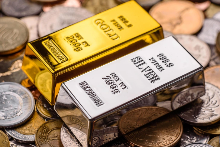 Инфографика: какие страны лидируют по запасам золота, серебра и платины | Источник: Tetiana Chernykova/Shutterstock/Fotodom.ru