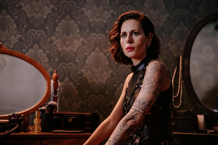 Тату хной для сериала «Госпожа» наносили несколько часов и обновляли каждые 10 дней