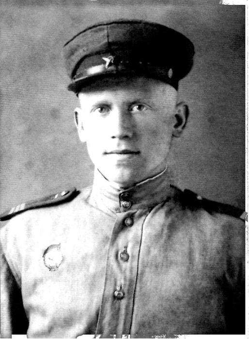 В январе 1942 года восемнадцатилетним юношей Виктор Болёв был призван в ряды Советской армии | Источник: ЭТП Сбер А