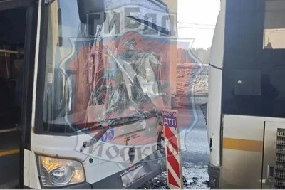 ДТП с автобусами в Москве: пострадали 9 человек