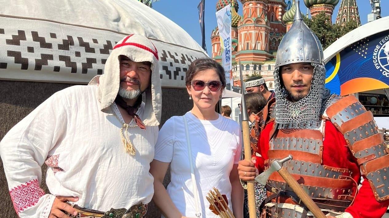 Любимый музыкант властей Башкирии записал клип с «Бурановскими бабушками» — смотрим