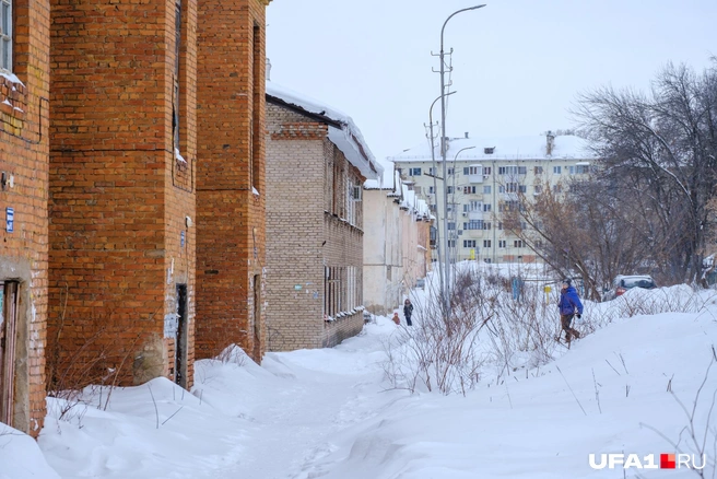 Дома по пять и девять этажей стали символом совершенно другой эпохи | Источник: Булат Салихов / UFA1.RU