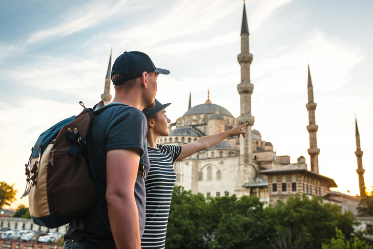 10 привычек, по которым в Турции безошибочно узнают туристов из России