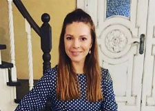 Наталья Подольская работает, чтобы обеспечить сына