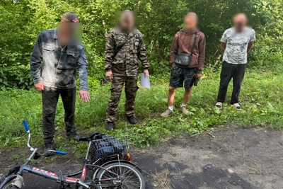 В Жердевке полицейские изъяли 21 куст мака