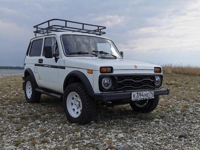 Машина была «боевой», но в итоге Александр ее продал и купил иномарку | Источник: Александр Труфакин&nbsp;/ vk.com