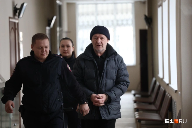 Родные охранника говорят, что он порядочный и семейный человек | Источник: Владислав Лоншаков / E1.RU