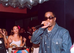 Пи Дидди просидит за решеткой дольше:  рэперу продлили срок заключения после новых нарушений в тюрьме