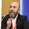 Больше не свидетель: директору МХАТа Владимиру Кехману предъявили обвинение в особо крупной растрате