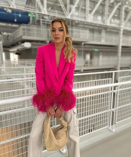 Екатерина Рокотова | www.starhit.ru
