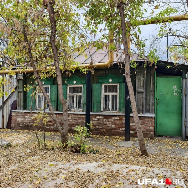 По словам жильца одного из домов, здания все пустые | Источник: Булат Салихов / UFA1.RU
