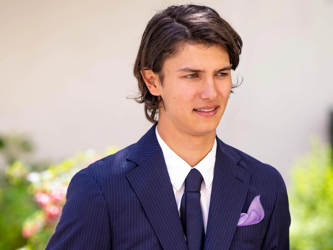 Граф Николай на конфирмации графа Хенрика Датского в Датской церкви, Париж, 18 мая 2023 | marieclaire.ru