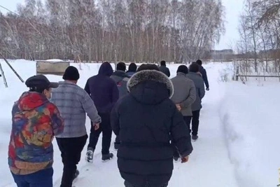 Новосибирский рейд: силовики проверили десятки иностранцев