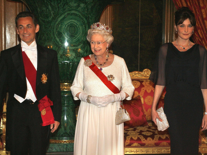Парад тиар в Лондоне: три самых роскошных украшения британской и японской королевских семей